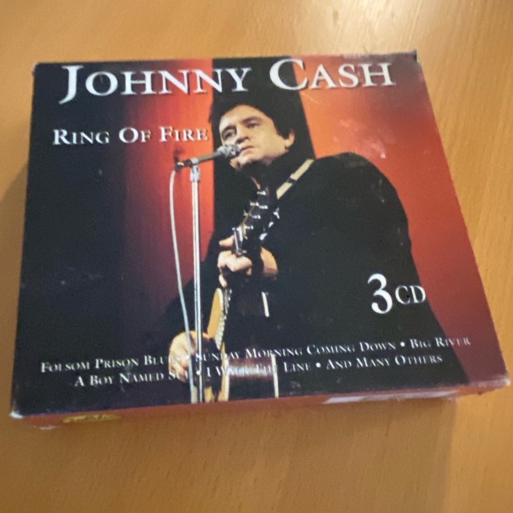 Johnny Cash Ring of Fire 3-Disc CD
